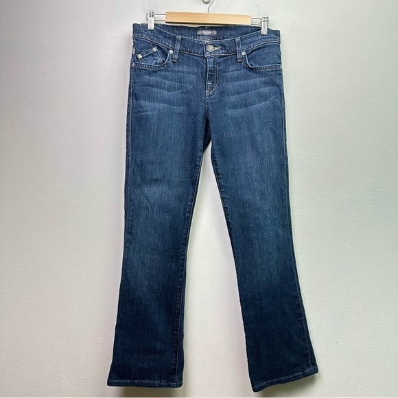 Rock & Republic Kasandra Mid Rise bootcut Mid Dark wash Jeans Size 29 - Picture 2 of 11